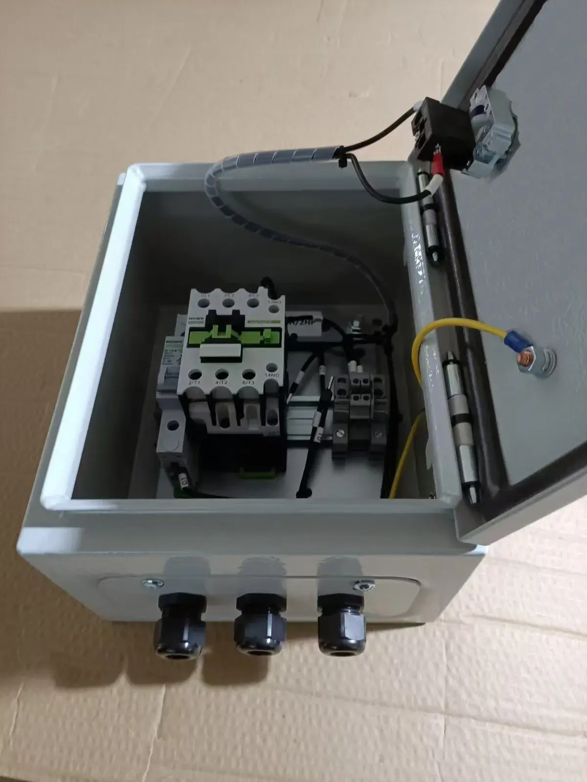 COMPACT ENCLOSURES .jpg