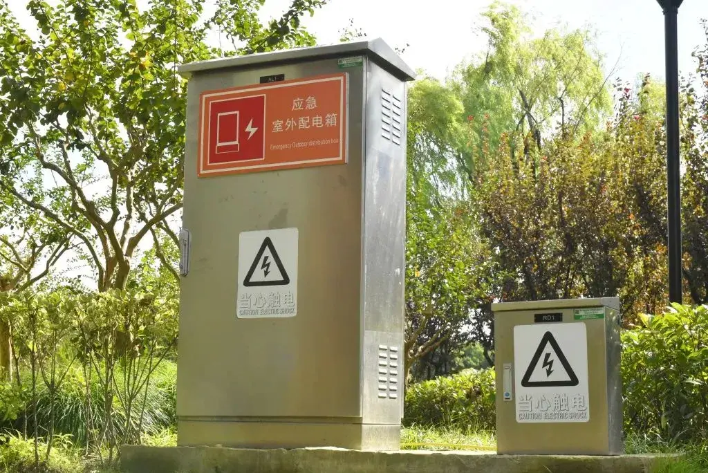 Industrial Sites-Stainless steel electrical enclosure